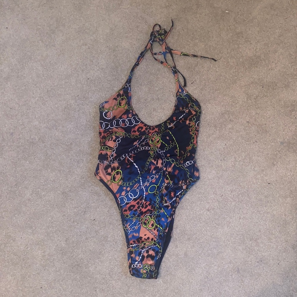 One piece bathing suit